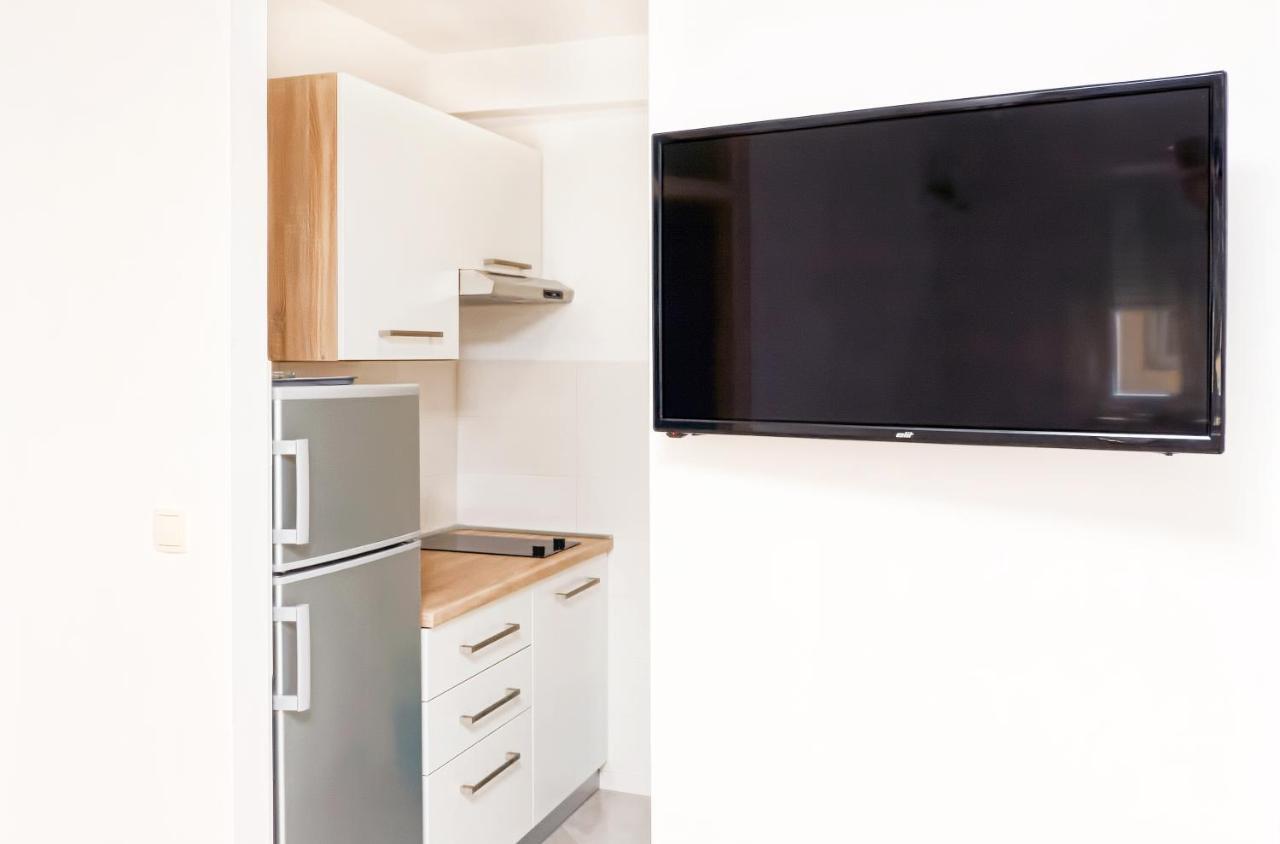 Apartman More&Maslina Drasnice Bagian luar foto